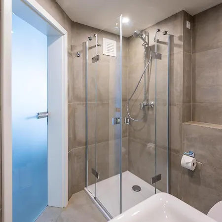 Apartment Waterfront