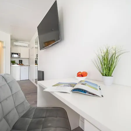 Apartment Waterfront