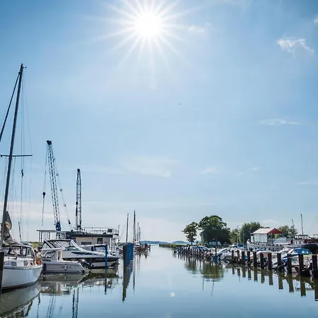 Apartment Waterfront *